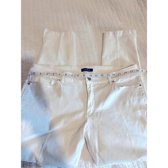 WHBM White Skimmer Pants size 14 - Picture 8 of 11